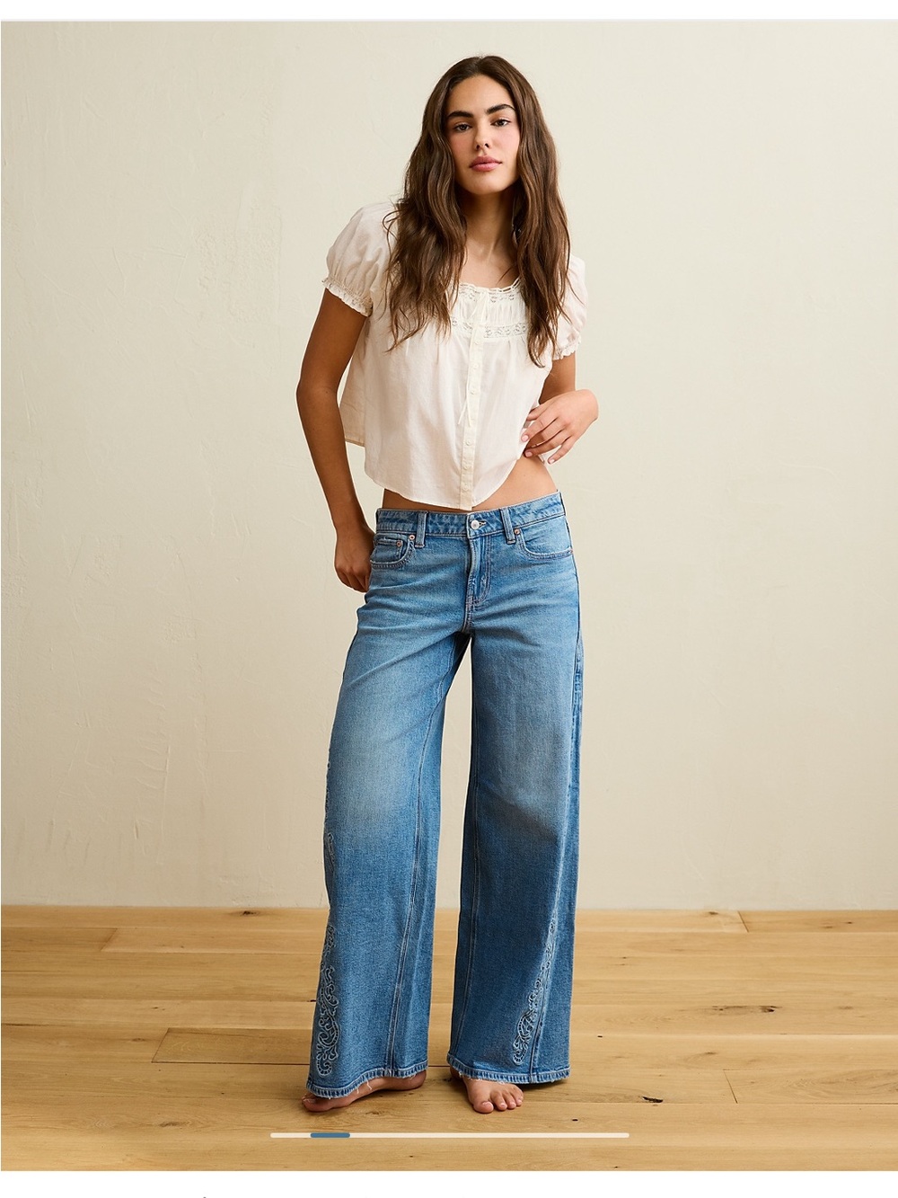 American Eagle low rise baggy wide leg jeans size 14 NWOT
